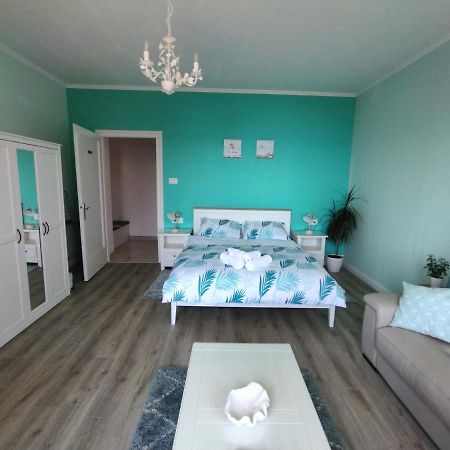 Apartment Villa Edmea 2 Рийека Екстериор снимка