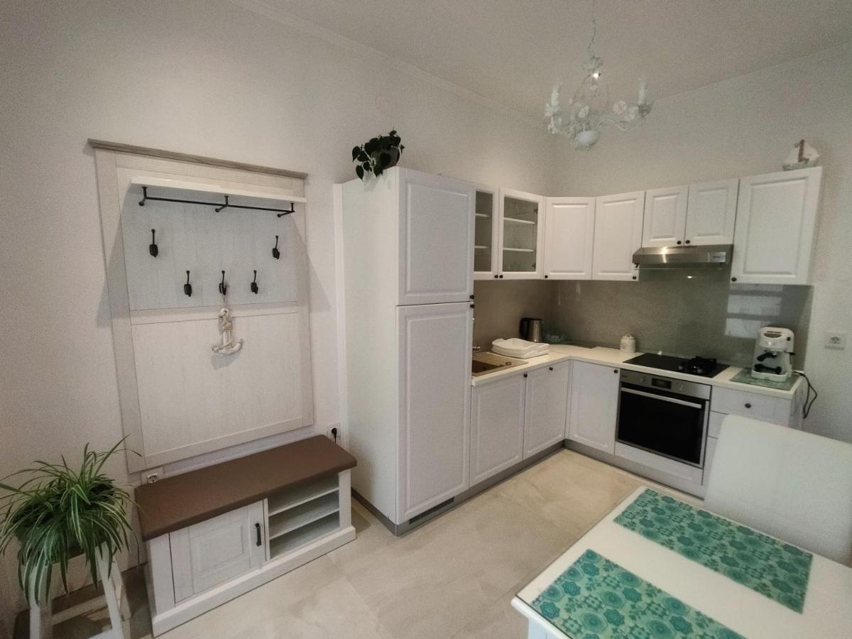 Apartment Villa Edmea 2 Рийека Екстериор снимка